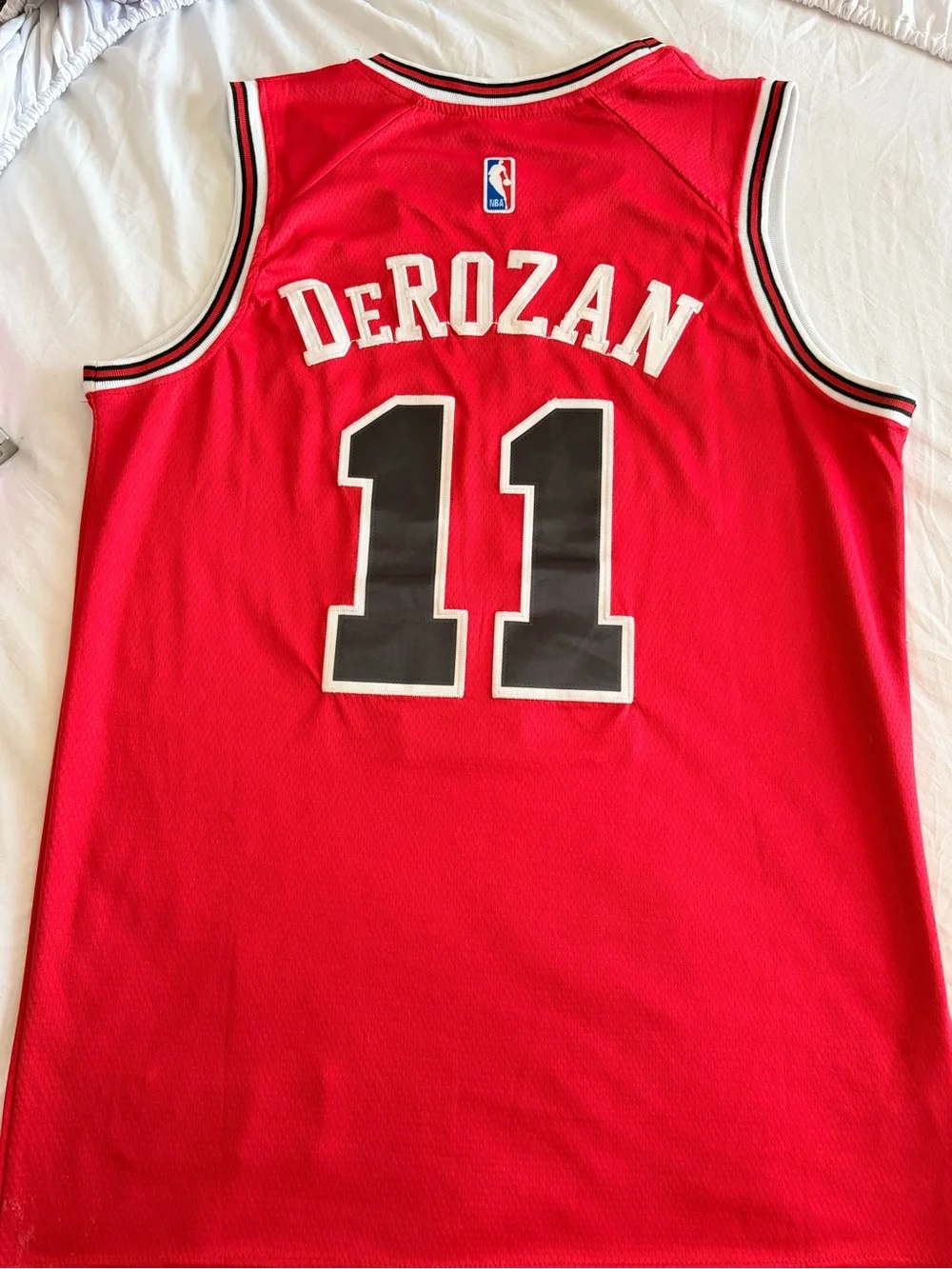 Nike Red Chicago Bulls #11 Basketball Jersey with Black & White Trim